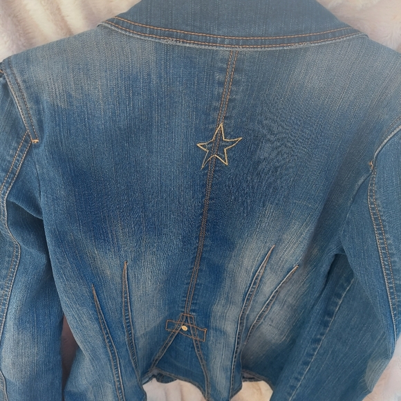 Jeanstar Vintage Distressed Jean Jacket - Picture 4 of 6